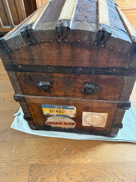 Photo of free Antique steamer trunk (Storrs S6) #2
