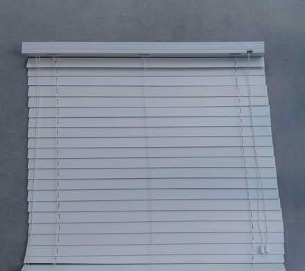 Photo of free Venetian blinds, 5cm white wooden slats. 108cm wide x 96cm (Littleover DE23) #1
