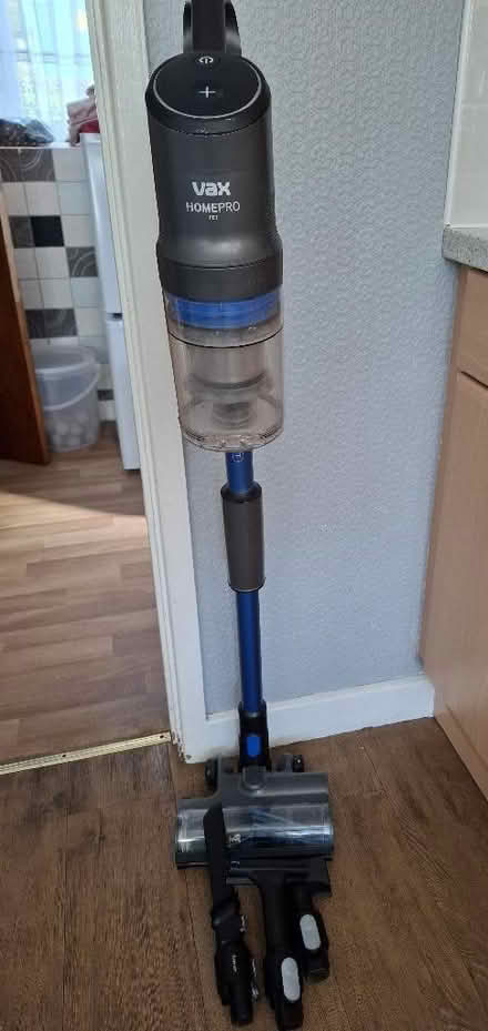 Photo of free Vax battery hoover (Cleehill SY8) #1
