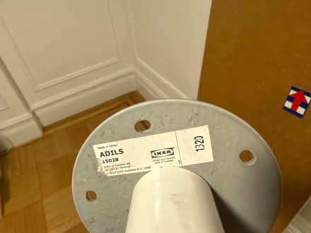 Photo of free white table desk surface and 2 legs (10025) #2
