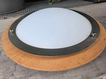 Photo of free ceiling light (Grayshott GU26) #1