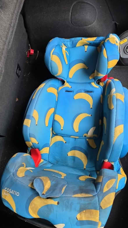 Photo of free Isofix car seat (Gilesgate DH1) #1