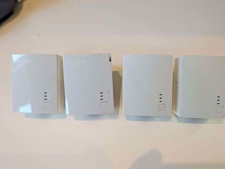 Photo of free 4x TP-Link TL-PA411 500Mbps Mains Wired Network Adapters (Cumnor OX2) #1