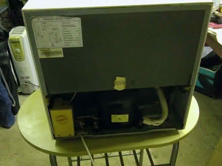 Photo of free small worktop freezer (Chelston TQ2) #4