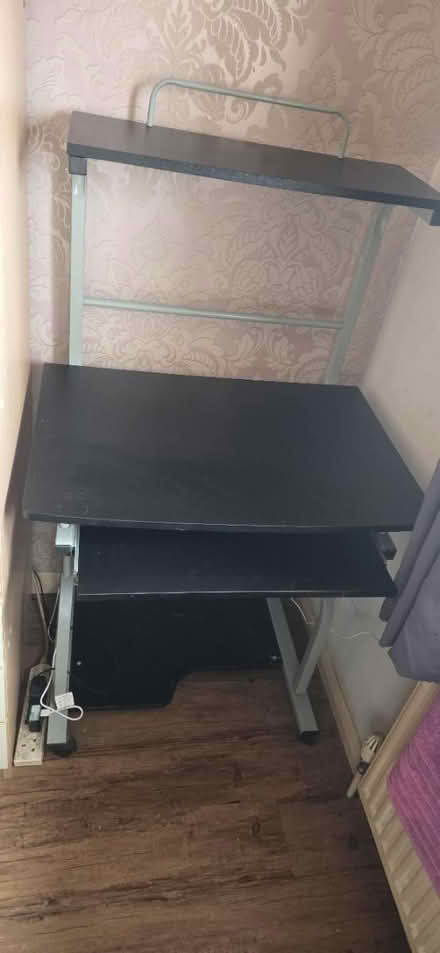 Photo of free Computer desk (Romford RM6) #1