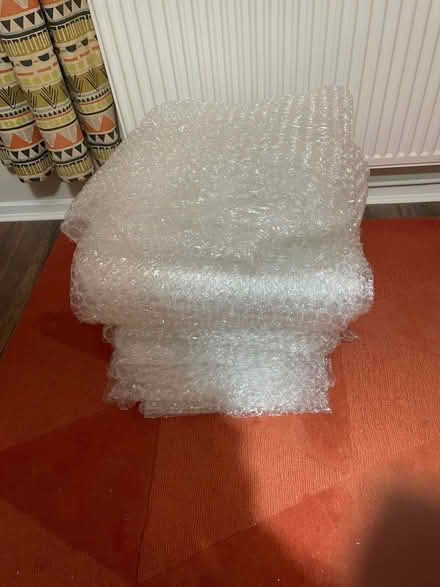 Photo of free Bundle of bubble wrap (Highbury New Park N5) #1