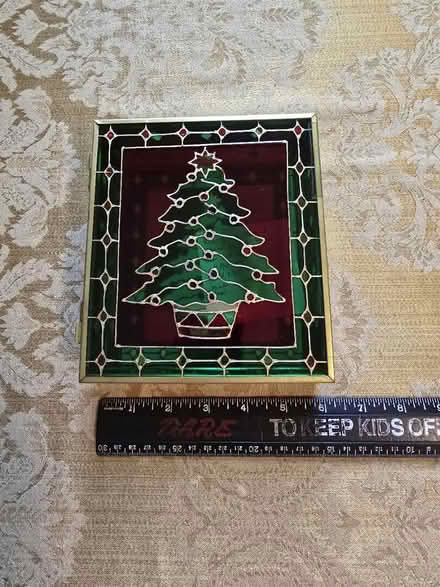 Photo of free Xmas Tree Stained Glass Hinged Box (West 7th) #3