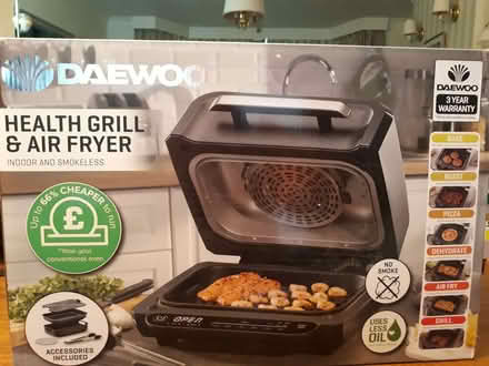 Photo of free Daewoo Air Fryer (Totley S17) #2