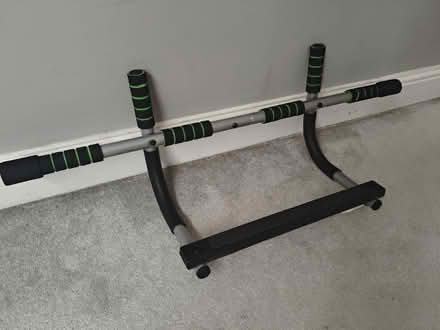 Photo of free Chin up bar (Eynesbury, St Neots PE19) #2