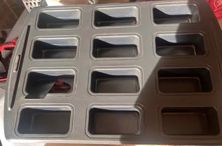 Photo of free Lakeland mini loaf tin tray (Fairfield LA1) #3