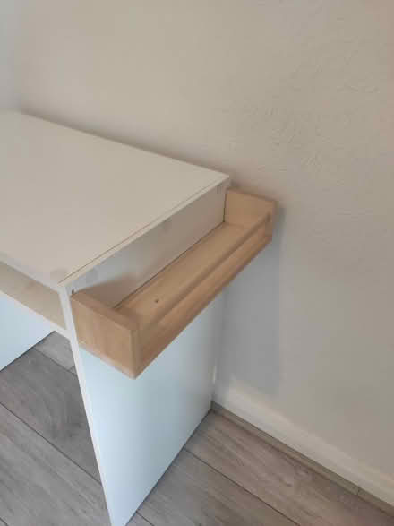 Photo of free Small white desk with upper shelf (E10 6RH) #2