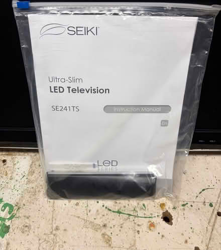 Photo of free 24 inch Seiki Tv (Elm street opposite Aquavia rd) #1