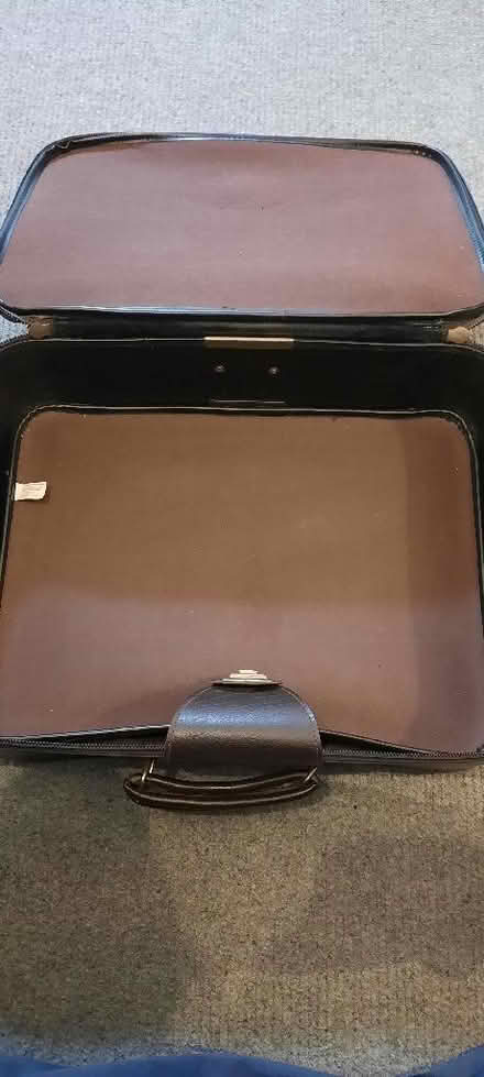 Photo of free weekend case (Woodley RG6) #4