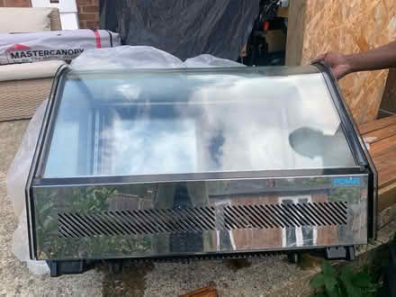 Photo of free Heated countertop display cabinet (Walthamstow) #2