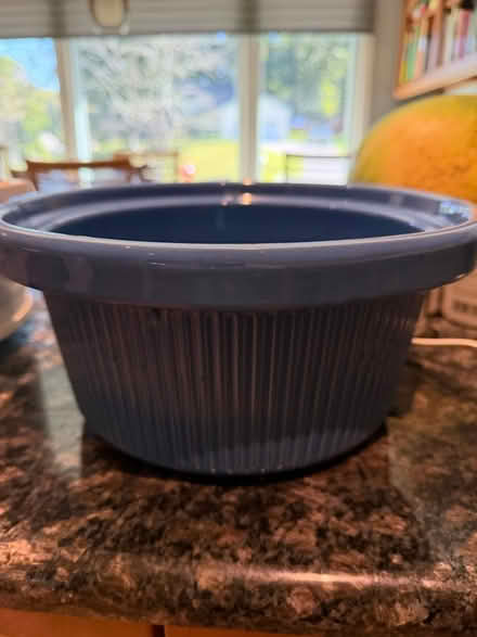 Photo of free Crock Pot Slow Cooker (Norbeck and Layhill Roads) #3