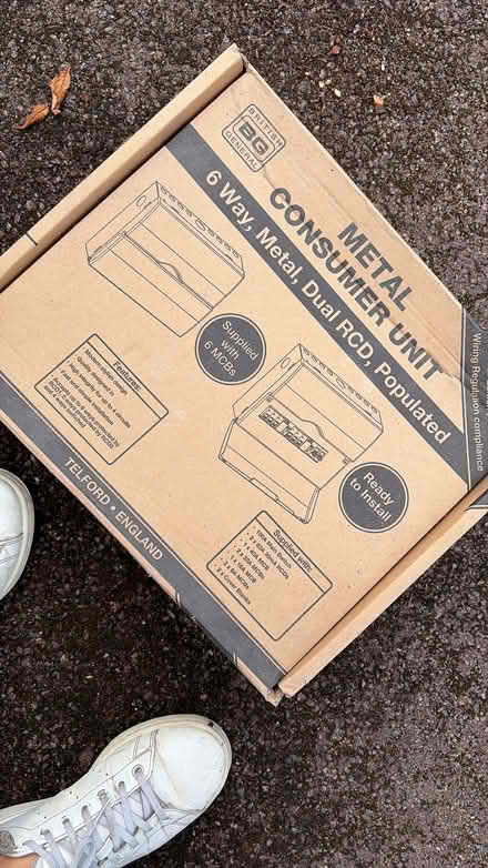 Photo of free British General (BG) 6-Way Metal Consumer Unit (Kensington W14) #1