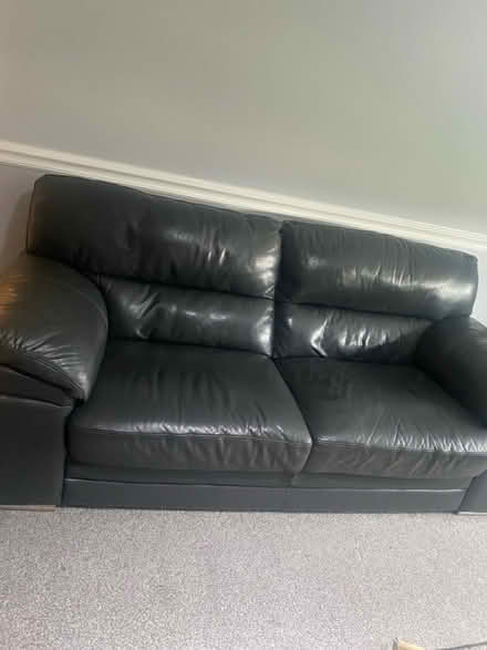 Photo of free 3-seater sofa (Kirkintilloch G66) #2