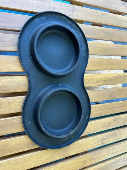 Photo of free Silicone cat dish holder (Shoreline West Mountain View) #1