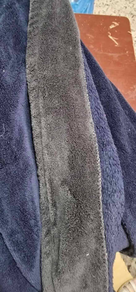 Photo of free S/M mens dressing gown (Brandhall b68) #2