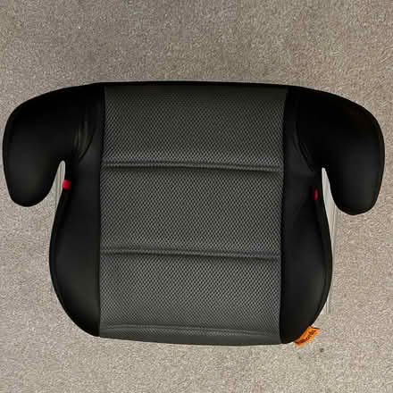 Photo of free Car booster seat (Morningside EH10) #1