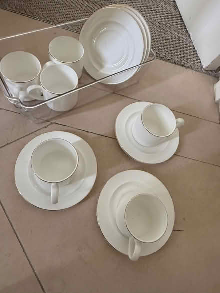 Photo of free 6 cups & saucers (Chelsea SW3) #2