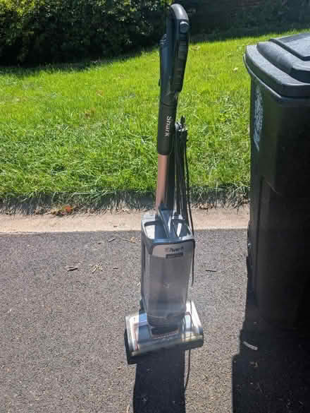Photo of free Curb Alert-Broken vacuum (Bowie) #1