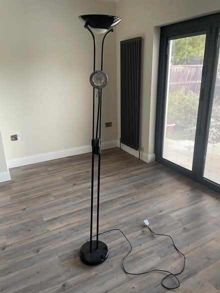 Photo of free Floor lamp (Leigh on sea SS9) #1