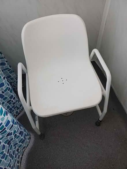 Photo of free Shower chair (Wombwell s73) #3