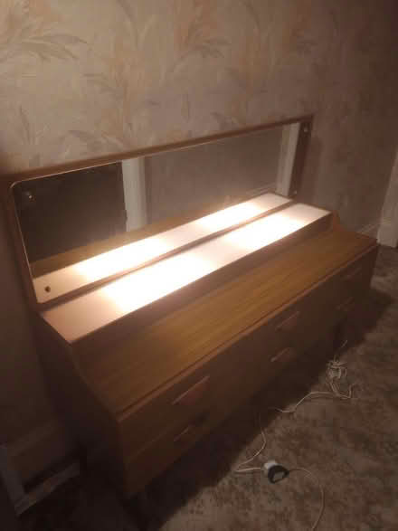 Photo of free c.1970s 6 draw dresser (Sutton Coldfield B73) #2
