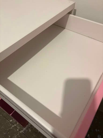 Photo of free IKEA draws (Sandridge AL4) #2
