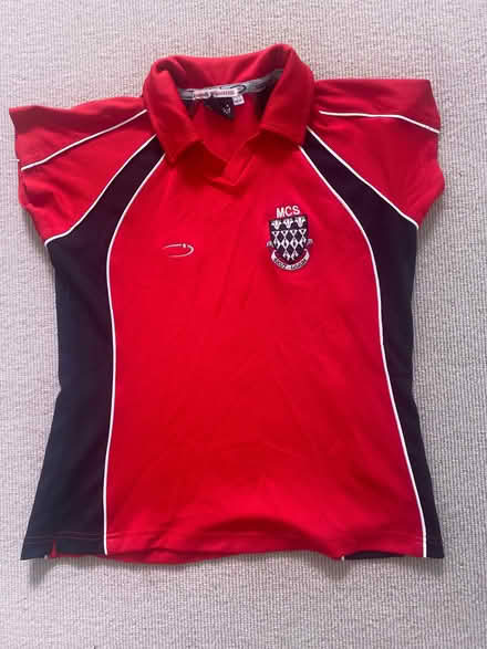 Photo of free MCS girl’s sports top (Iffley Road OX4) #1