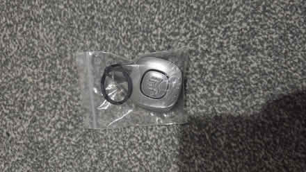 Photo of free Retractable ID card holder keychain (Dunstable LU5) #1