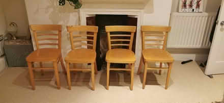 Photo of free 4 dining chairs (Wr143hp) #2