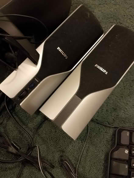 Photo of free Computer PC parts speakers keyboard (Waterlooville PO8) #2