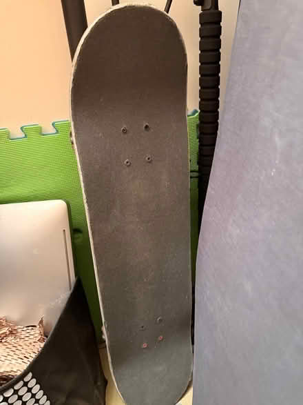 Photo of free Skate board & kids tea set (Hendon NW4) #2
