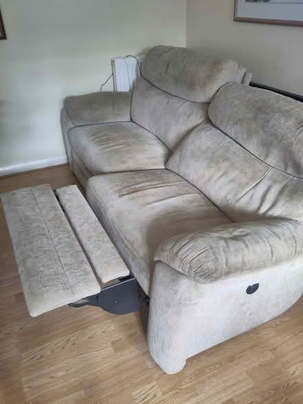 Photo of free Electric double reclining sofa (Henley-on-Thames RG9) #2