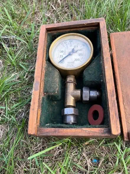 Photo of free pressure gauge (Denvilles PO9) #1
