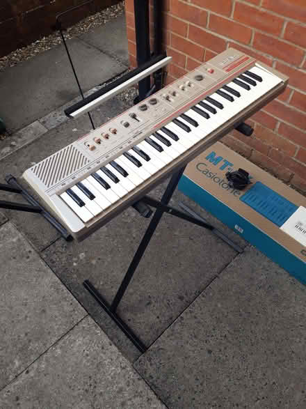 Photo of free small key board (Oswestry SY11) #1