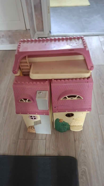 Photo of free Childs dolls house (Ellesmere port, CH65) #3