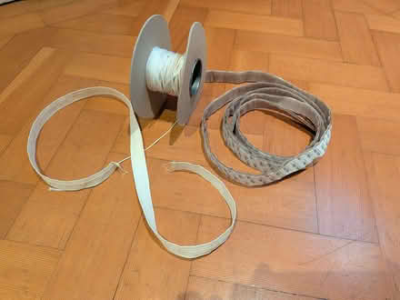 Photo of free Velcro, tape and cord (Lache CH4) #1