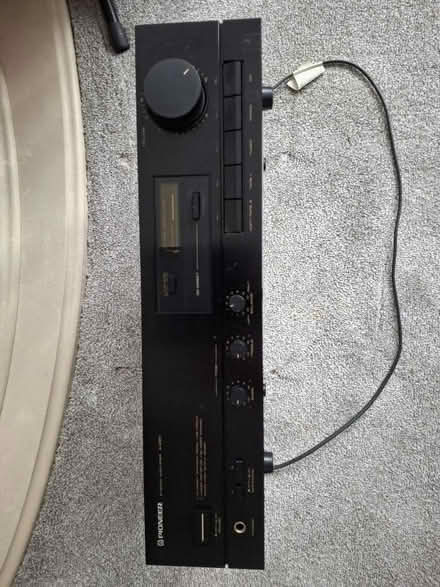 Photo of free Hifi vintage amp. Pioneer 221 (Glen Parva LE2) #3