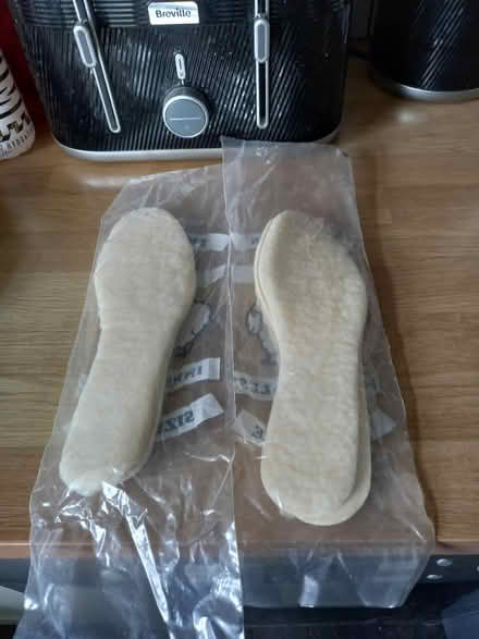 Photo of free Fleece Insoles (Roundhill area brighton BN2) #2