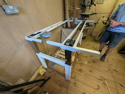 Photo of free Adjustable height workdesk/bench (Orpington BR6) #2