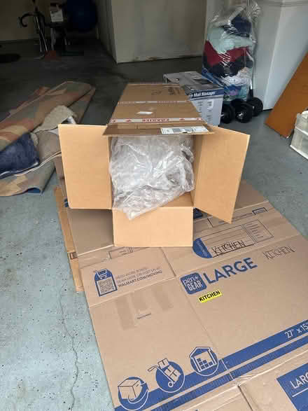 Photo of free Moving supplies (North Seattle (Ravenna)) #1