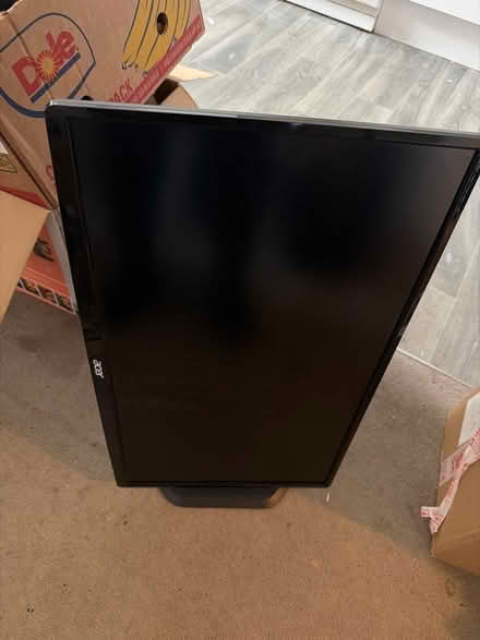 Photo of free 27 inch monitor and laptop (Whitehouse MK8) #1