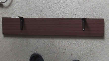 Photo of free short shelf with brackets (St Albans AL4) #1