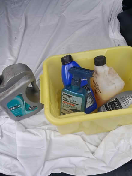 Photo of free Engine Oil Synthetic Oil (Hockley Heath B94) #1