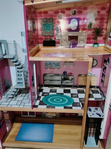 Photo of free Big doll house (City Centre NR1) #2