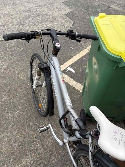 Photo of free Ladie’s bicycle (needs repair) (Dublin 8 (Clanbrassil st area)) #2