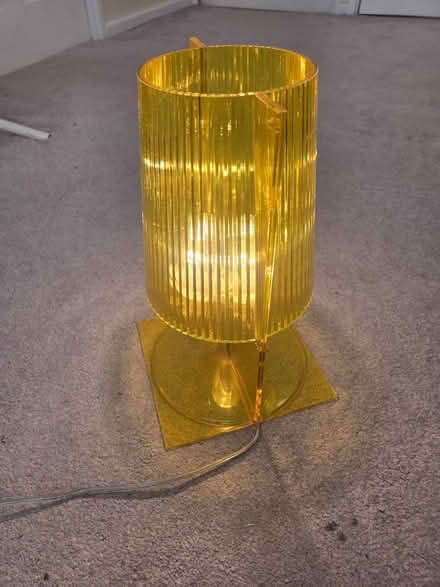Photo of free Yellow ribbed acrylic table lamp (West Bridgford NG2) #2